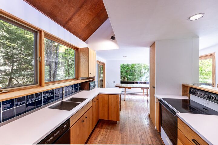 Property Photo: 3525 Beaver Meadow Road VT 05065