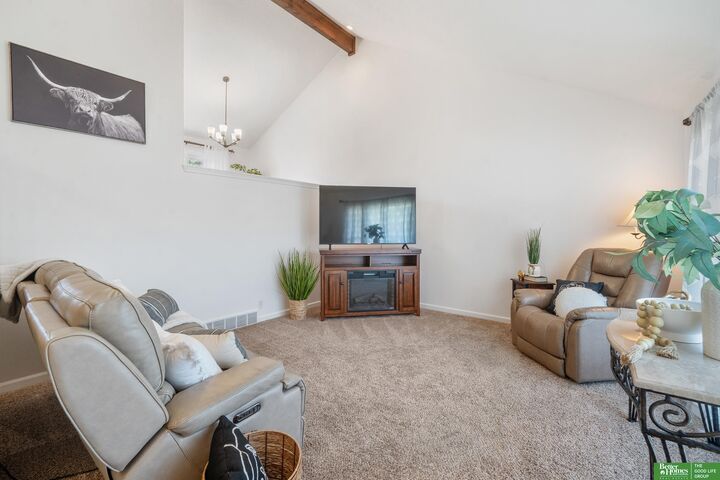 Property Photo:  2605 N 131 Circle  NE 68164 