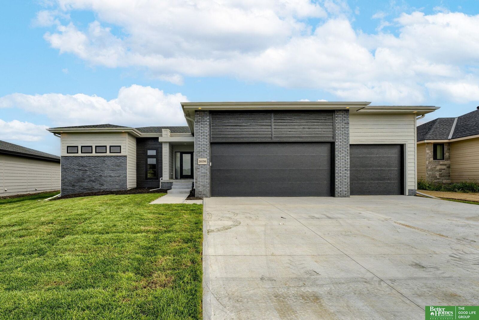 Property Photo: 21056 Joseph Street NE 68022