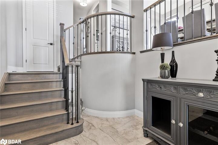 Photo de la propriété: 3075 Orion Blvd Boulevard ON L3V 6H2