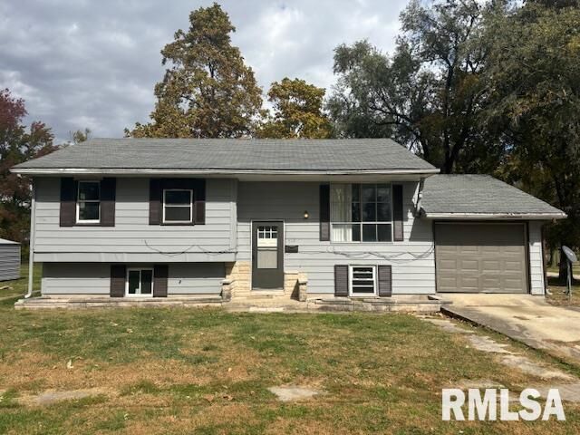 Property Photo:  518 E Kerr Street  IL 62801 