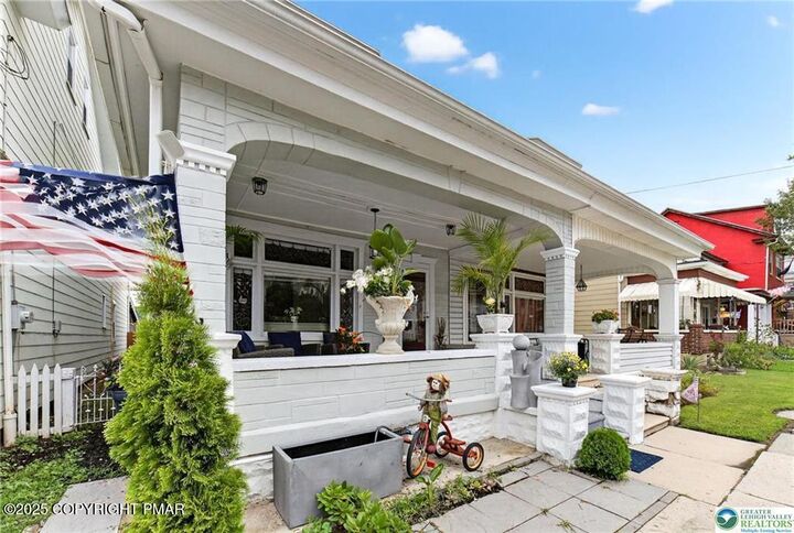 Property Photo: 515 North Street PA 18229