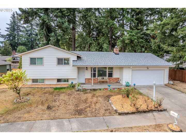 17820 NE Everett St  Portland OR 97230 photo