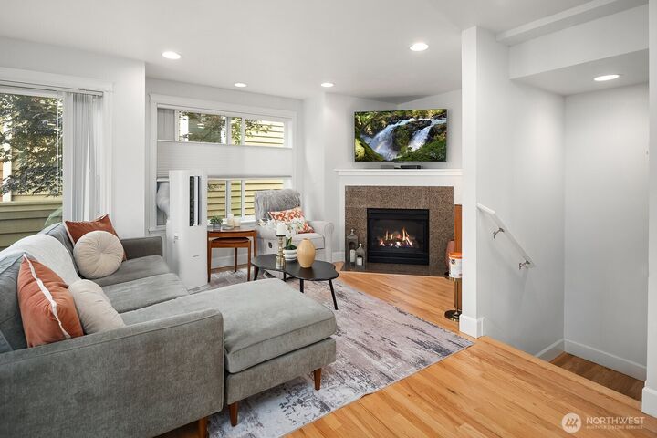 Property Photo: 10203 1st Avenue NW B WA 98177