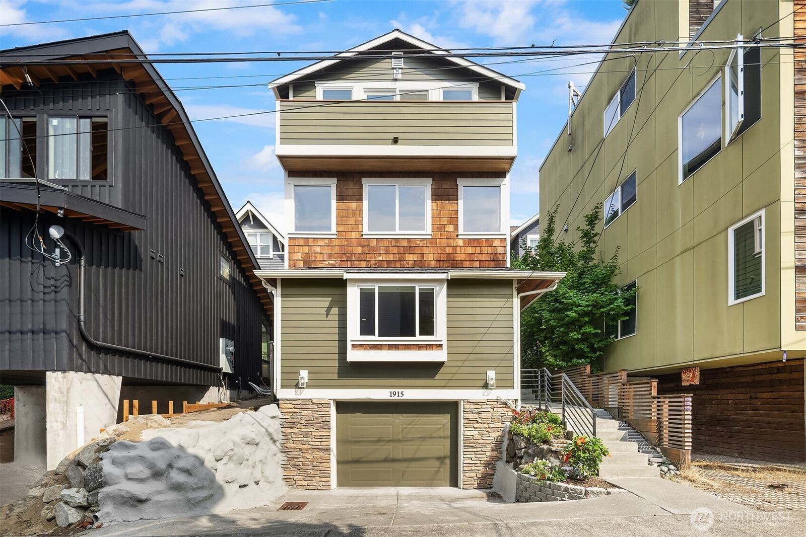 Property Photo: 1915 9th Avenue W WA 98119