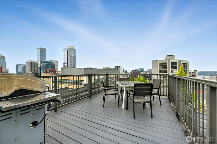 Property Photo: 1105 Spring Street 204 WA 98104