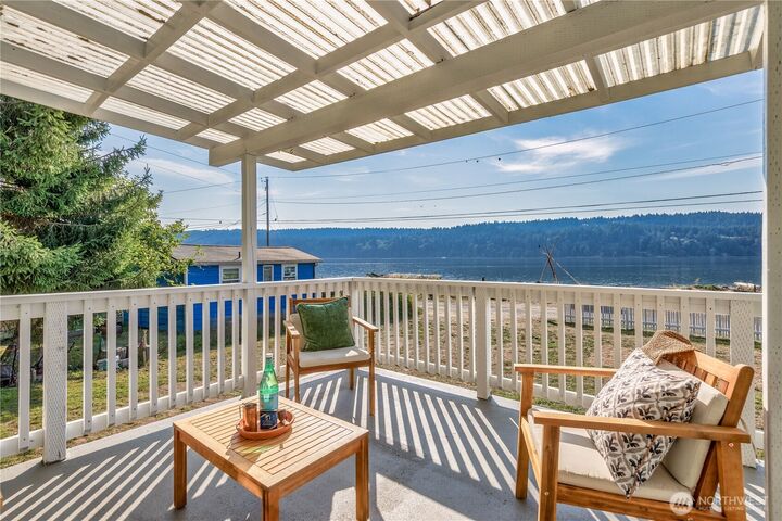 27830  Manzanita Beach Road SW  Vashon WA 98070 photo