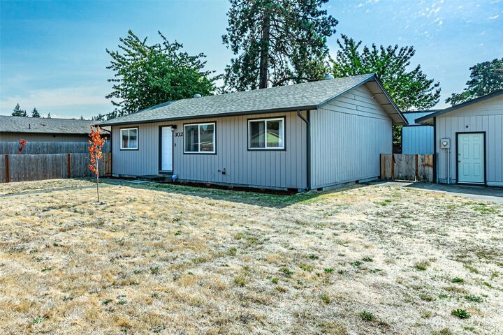 Property Photo:  302  126th Street S  WA 98444 
