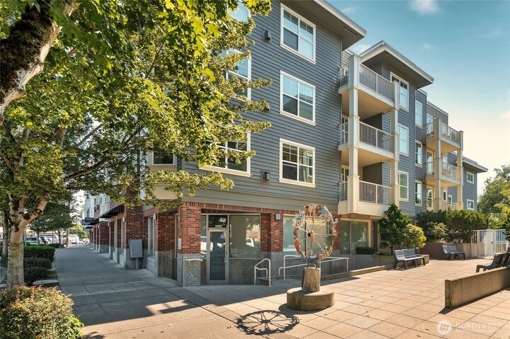 Property Photo: 2901 NE Blakeley Street 335 WA 98105