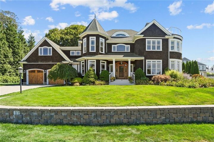 74 Bayberry Road  Narragansett RI 02882 photo