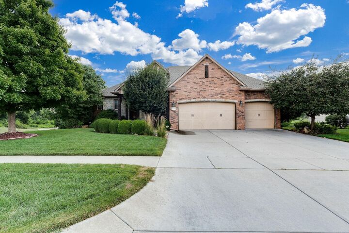 1219 E Waters Edge St  Derby KS 67037 photo