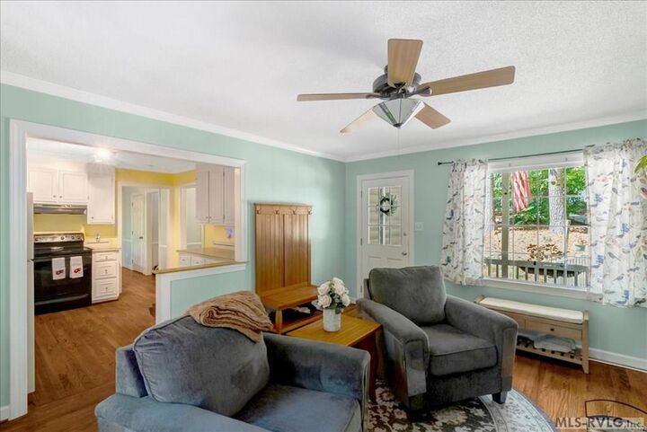 Property Photo: 160 Shadowbrook Drive NC 27537