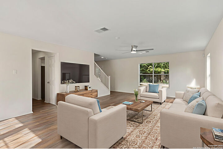 Property Photo: 10207 Southcreek TX 78109