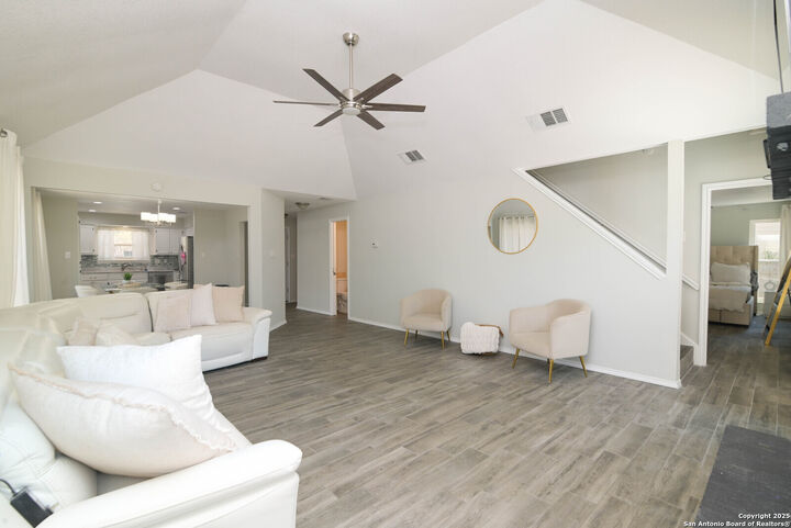 Property Photo: 16571 Canyon Cross TX 78232