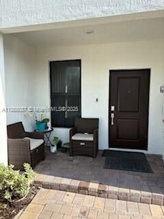 Property Photo: 15927 SW 2nd Pl FL 33027