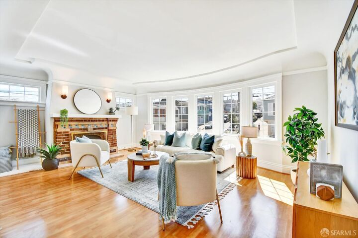Property Photo: 900 Huron Avenue CA 94112