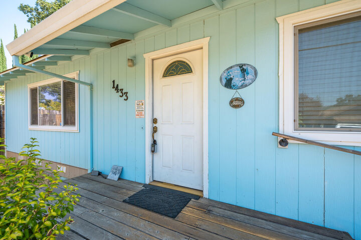 Property Photo: 1433 Mussel Shoals Avenue CA 96019