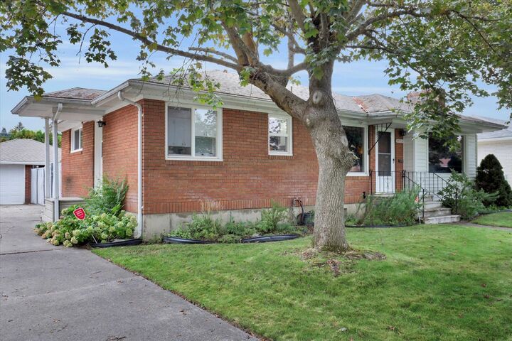 Property Photo: 5710 N Alameda Blvd WA 99205