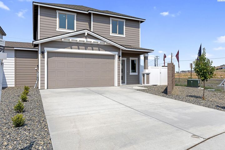 7402 Grapevine Ct  West Richland WA 99353 photo