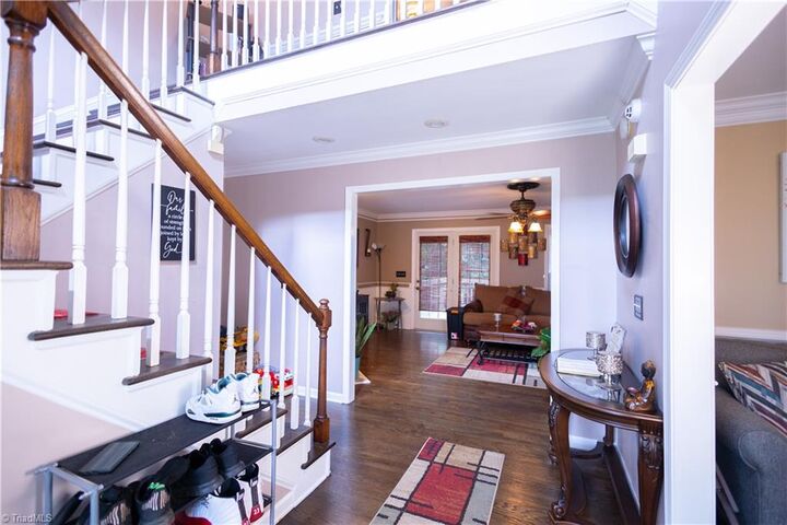Property Photo:  1330 Sherwood Drive  NC 27320 