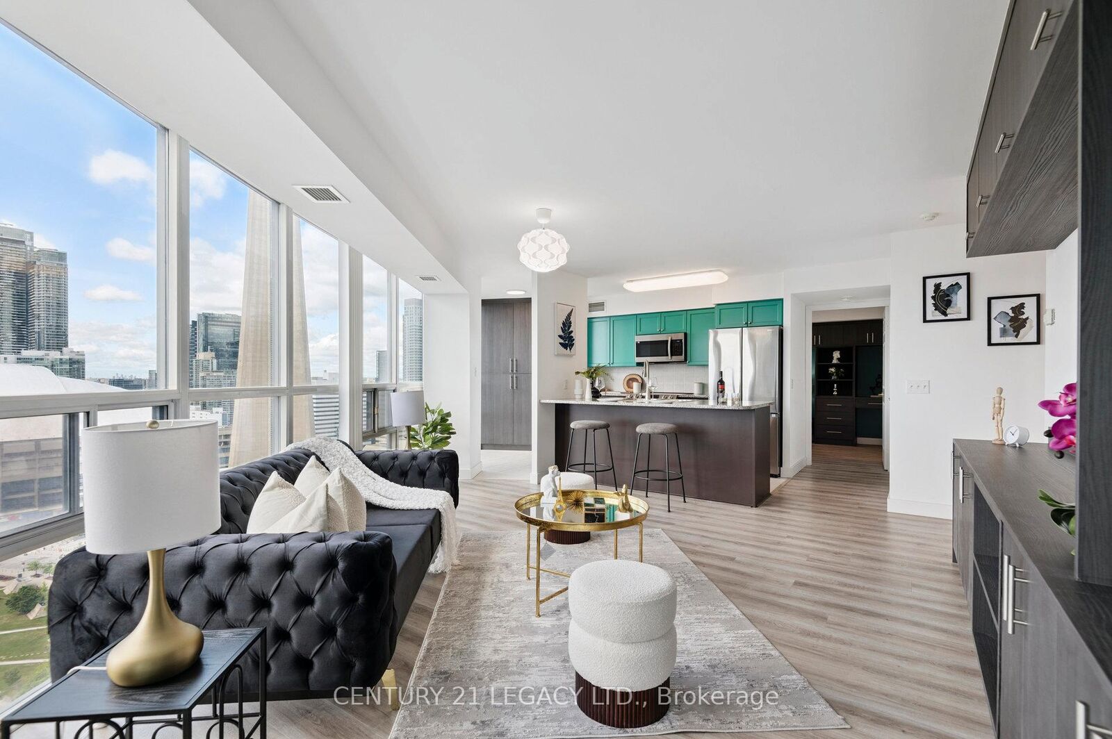 Property Photo: 30 Grand Trunk Crescent 3311 ON M5J 3A4