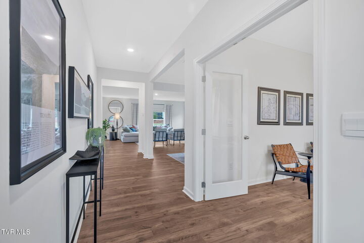Property Photo: 1086 Edison Road TN 37615