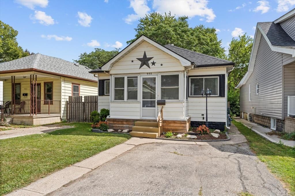 Property Photo: 990 Campbell ON N9B 2J2
