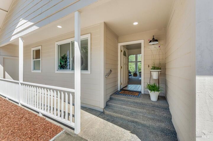 Property Photo:  7555 Occidental Road  CA 95472 