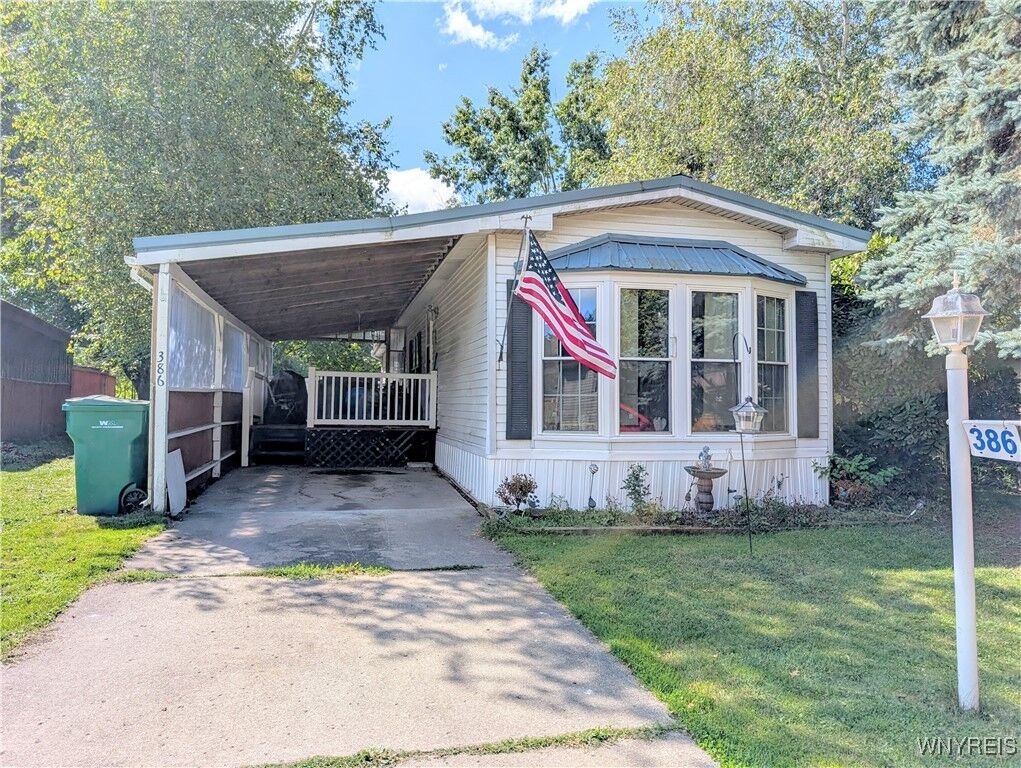 Property Photo: 386 Southview Drive NY 14009
