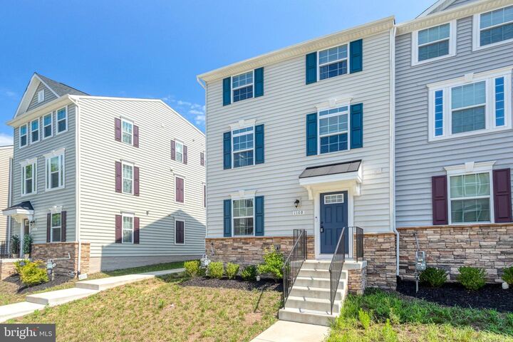 Property Photo: 1108 Dovetail Circle VA 22401