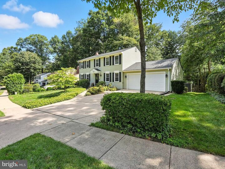 Property Photo:  4925 Bexley Lane  VA 22032 