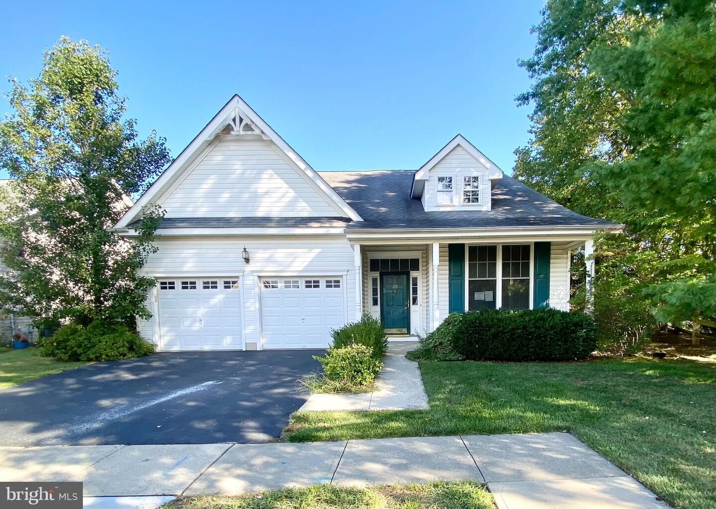 Property Photo: 86 Labaw Drive NJ 08512