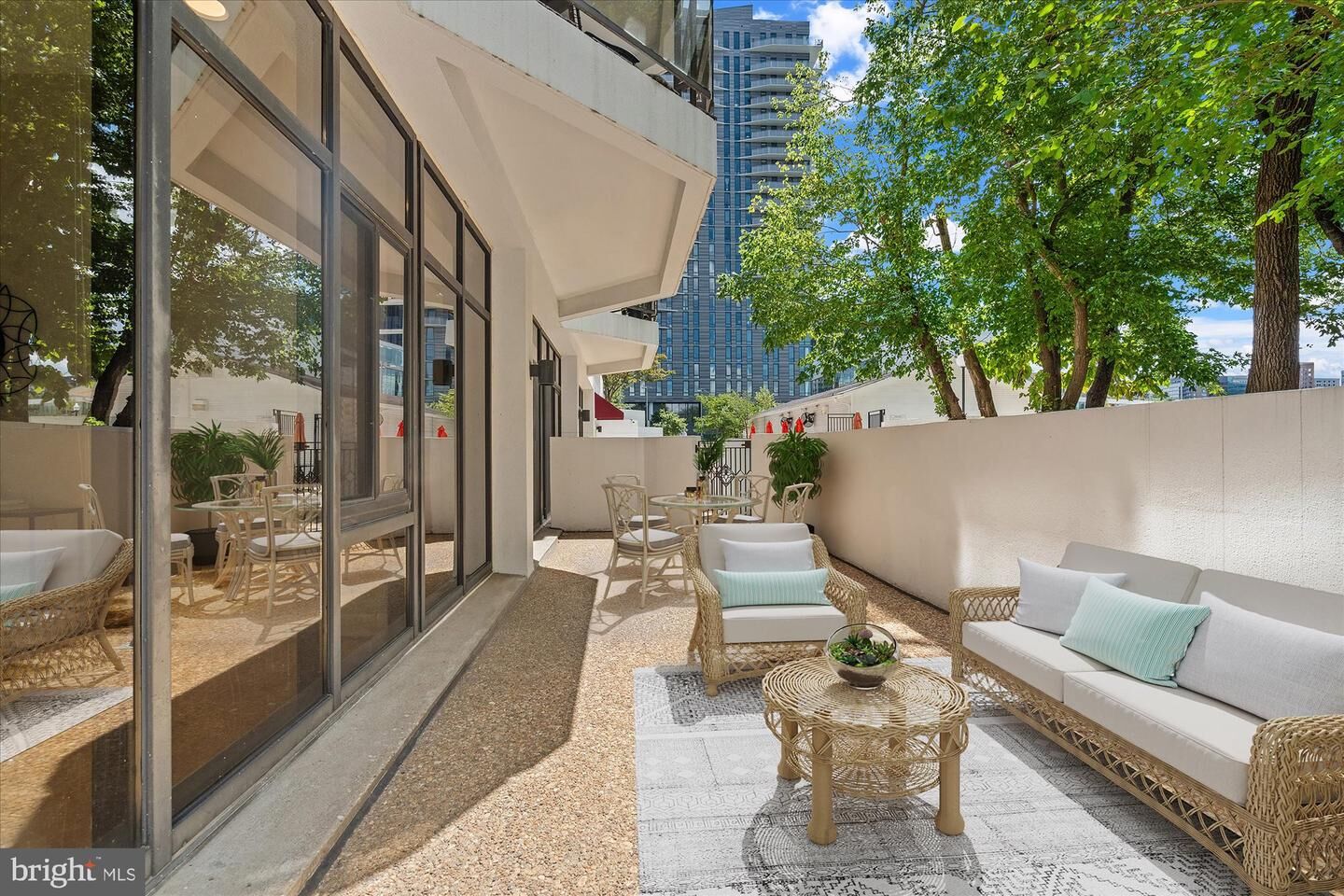 Property Photo: 1530 Key Boulevard 112 VA 22209