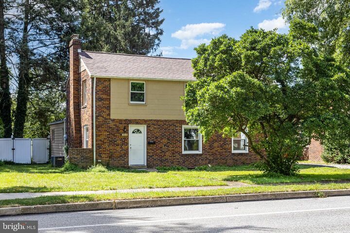 1609 Carlisle Road  Camp Hill PA 17011 photo