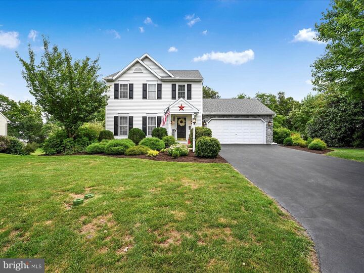 Property Photo: 13 Fox Run Terrace PA 17543