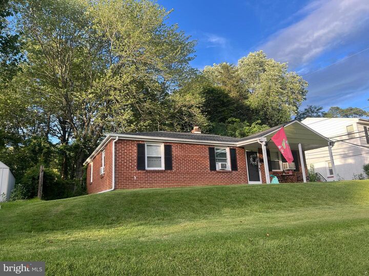 Property Photo: 2517 Patane Avenue PA 19001