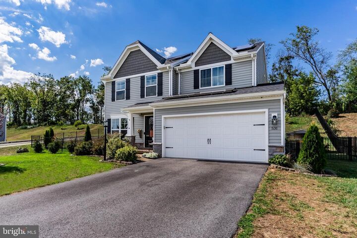 Property Photo: 531 Emerald Way PA 17015