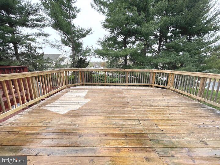 Property Photo: 15107 Arum Place VA 22191