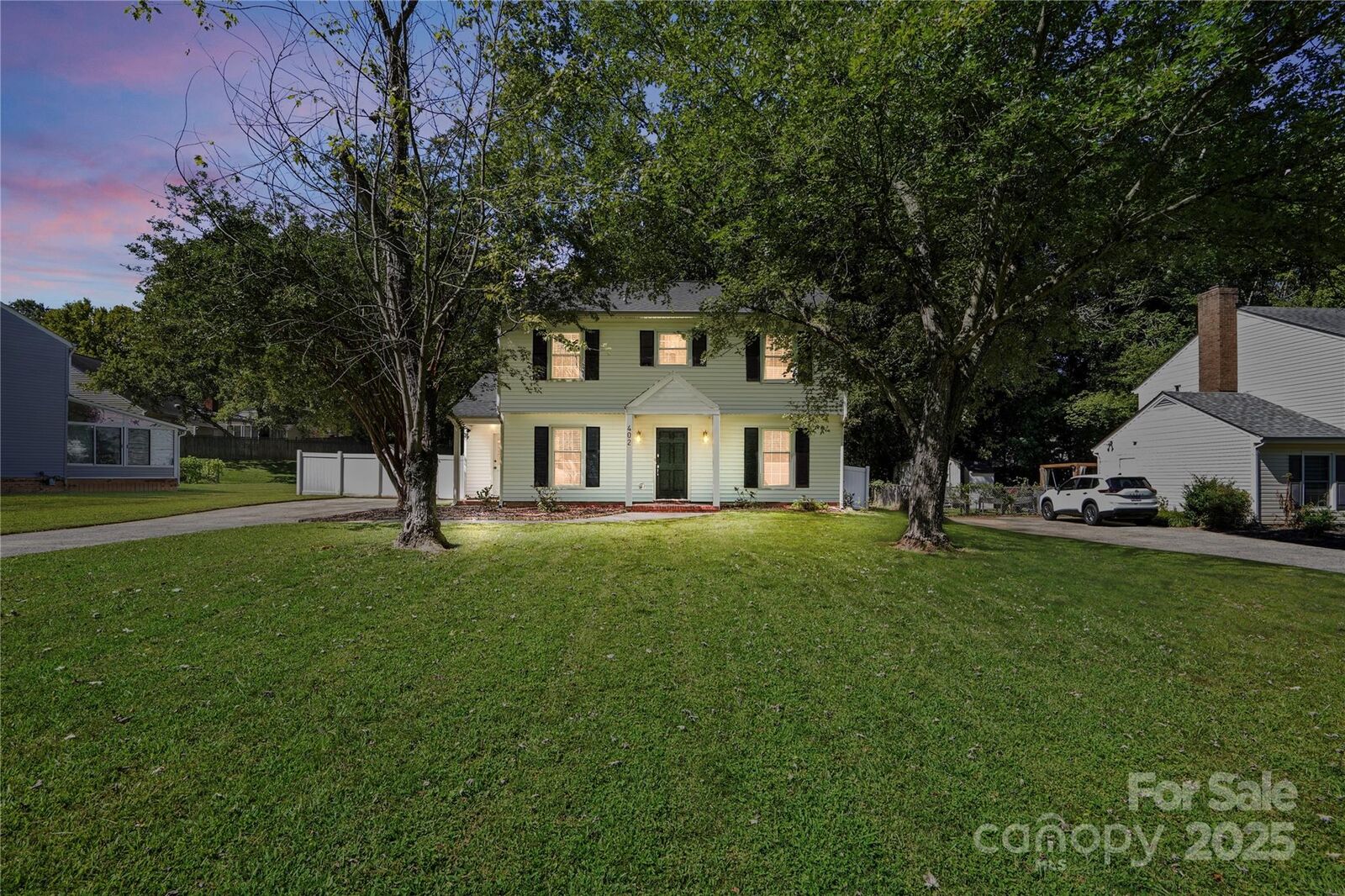 Property Photo: 402 Bass Lane NC 28270