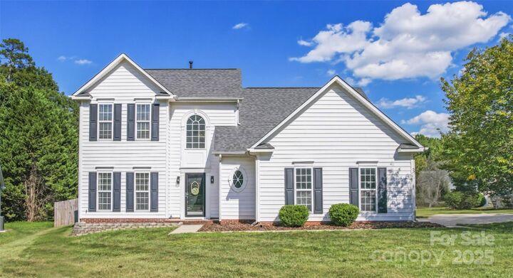 Property Photo:  1836 Danny Court  NC 28105 
