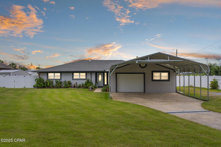 Property Photo: 7122 Bay Crest Road FL 32409