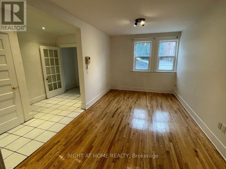 Property Photo:  1317 King Street West 1  ON M6K 2N4 