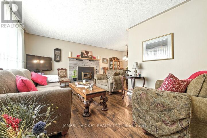 Property Photo: 25 Laurentian Street ON K0J 1P0