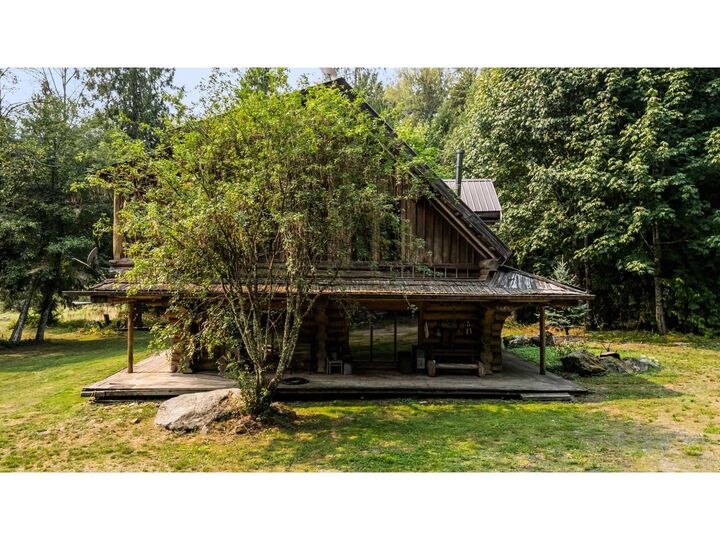 Property Photo:  55270 Chilliwack Bench Fsr Road  BC V4Z 1B3 