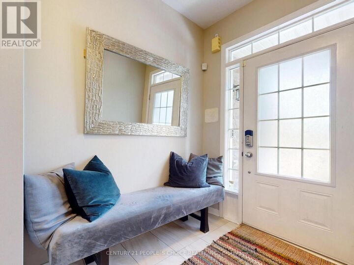 Property Photo: 101 Preston Meadows Avenue ON L4Z 0C3