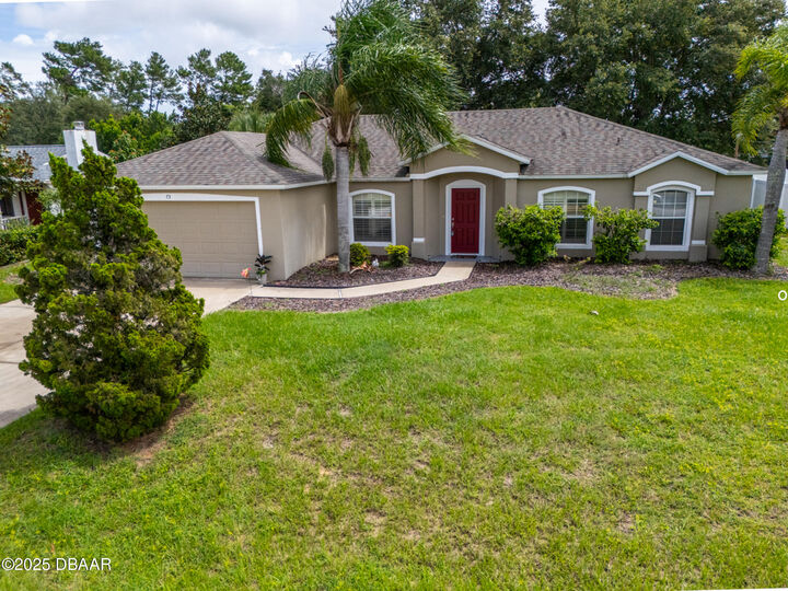 Property Photo:  73 Freeport Lane  FL 32137 