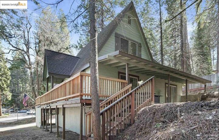 Property Photo:  18441 Hillcrest Road  CA 95383 