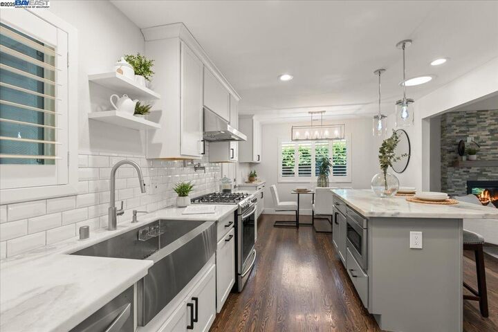 Property Photo: 5050 Trenary Way CA 95118