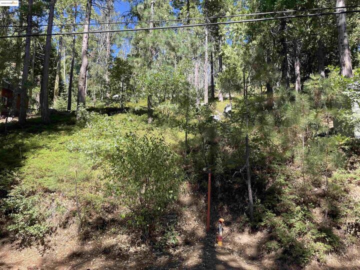 Property Photo:  25476 Rebekah Rd  CA 95335 