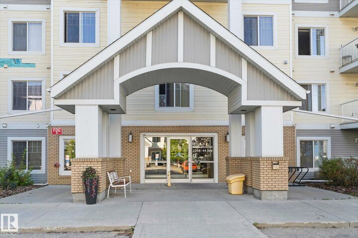 2208 44 Avenue NW 112  Edmonton AB T6T 0G6 photo
